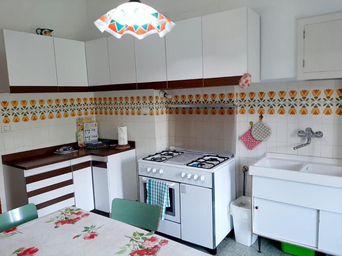 Villa Very II Марина ди Кампо Екстериор снимка